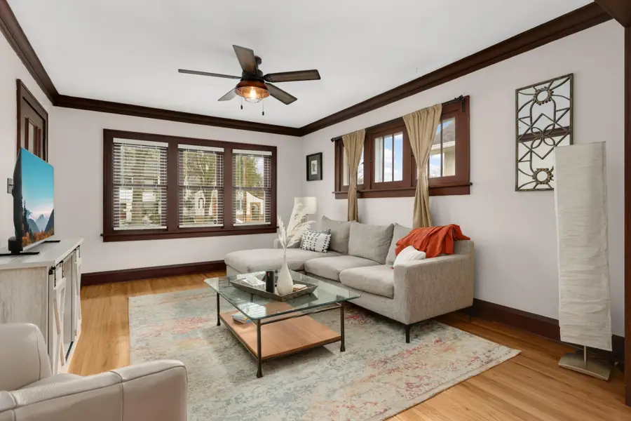 4043 Russell Avenue N, Minneapolis, MN 55412 - #3