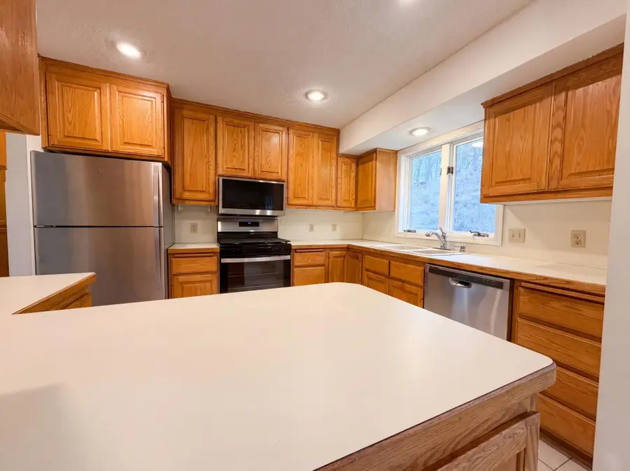 6475 Grandview Drive, Eden Prairie, MN 55346 - #2