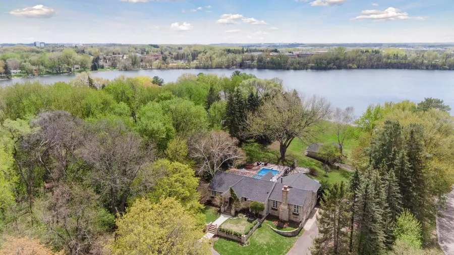 994 Wagon Wheel Trail, Mendota Heights, MN 55120 - #3
