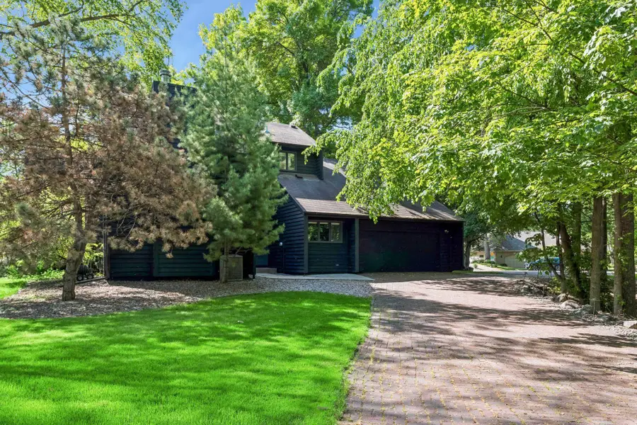 16890 5th Avenue N, Minneapolis, MN 55447 - #2