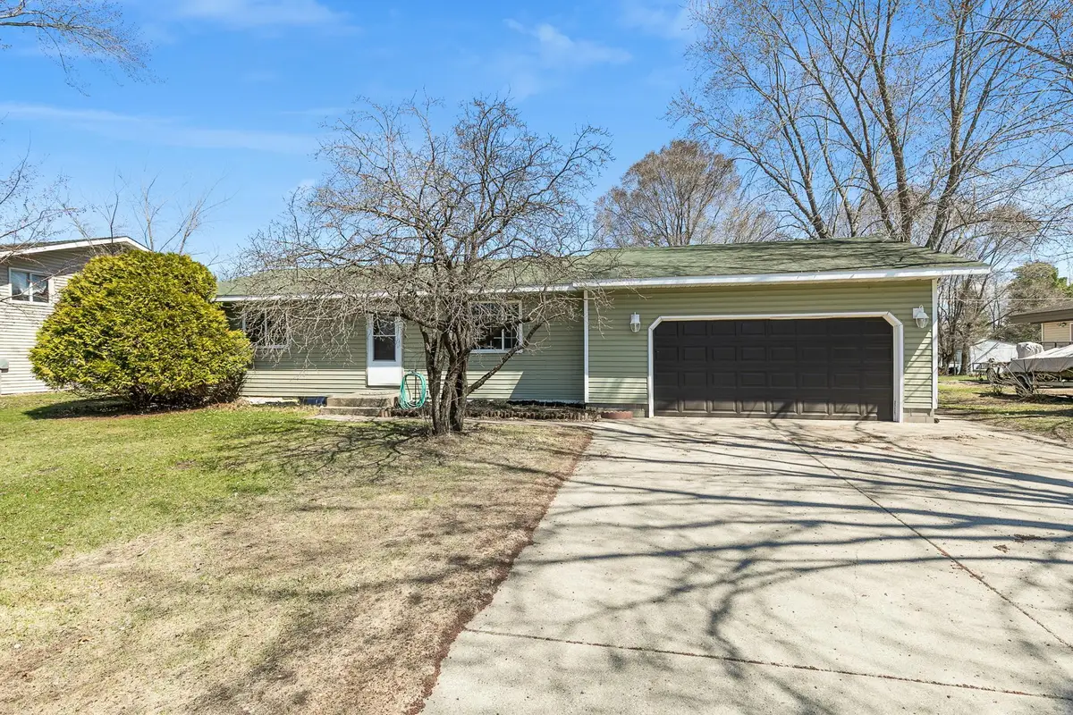 120 3rd Avenue Nw, Rice, MN 56367 - #1