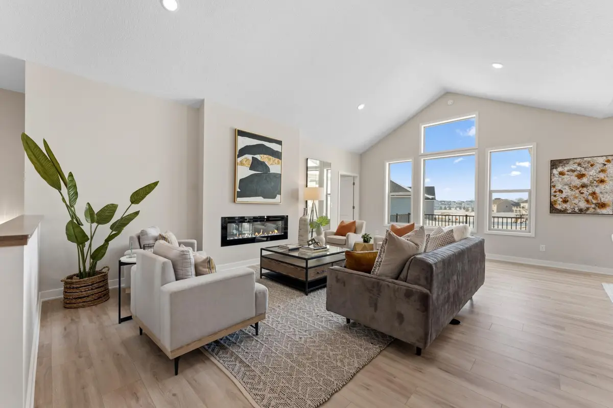 17747 Ellsworth Drive, Lakeville, MN 55044 - #1