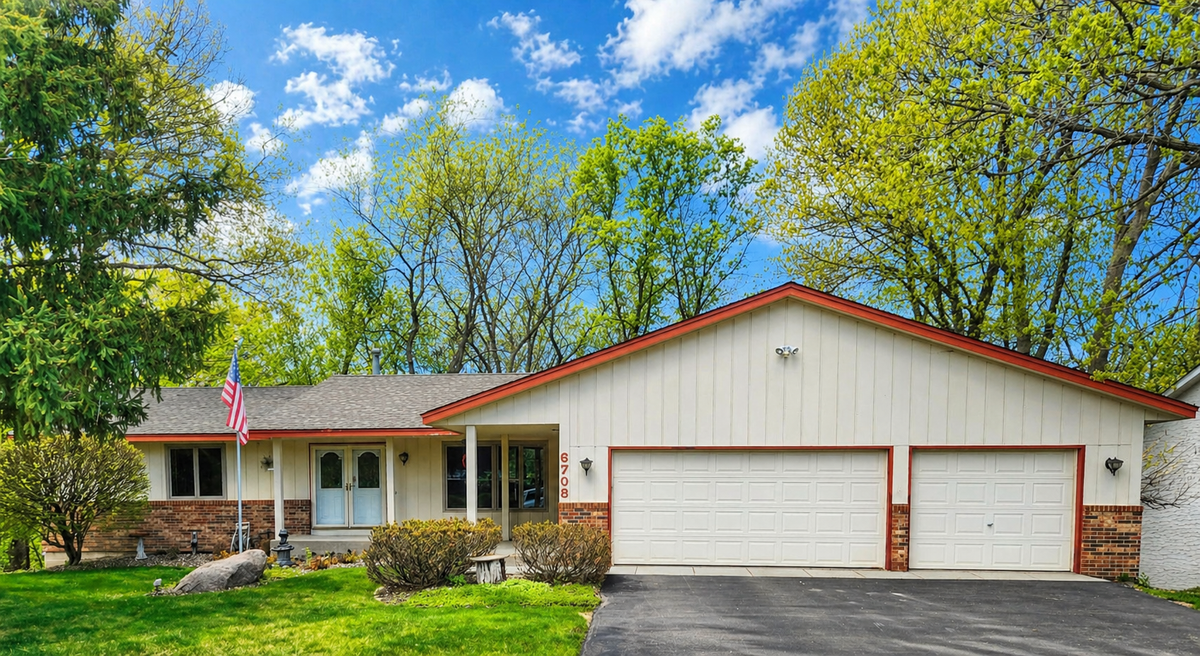 6708 W 82nd Street, Bloomington, MN 55438 - #1