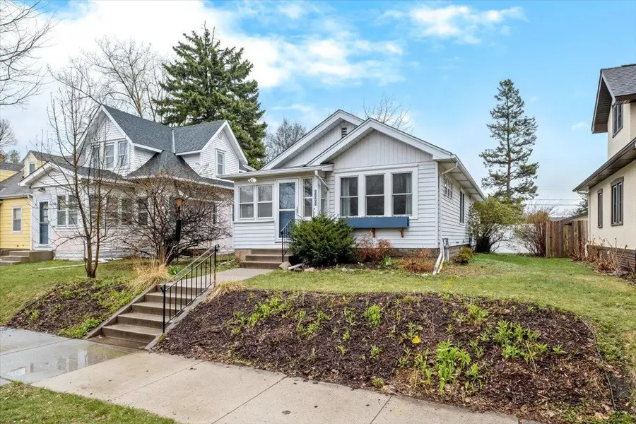 2545 Brighton Avenue Ne, Minneapolis, MN 55418 - #2