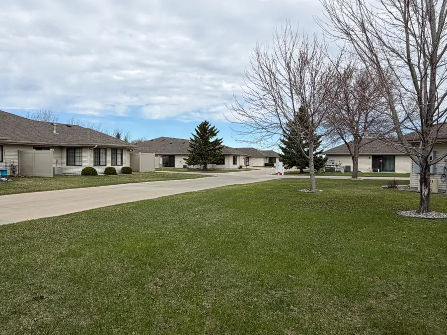 2940 12th Avenue S, Moorhead, MN 56560 - #3