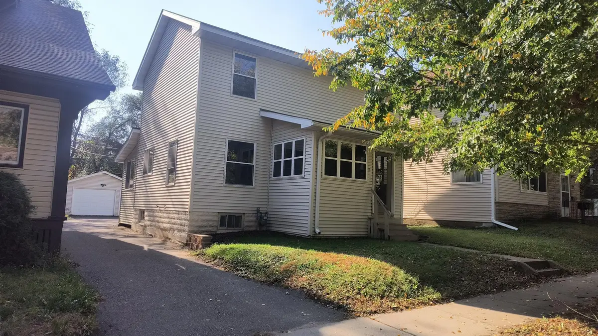 926 Wilson Avenue, Saint Paul, MN 55106 - #1