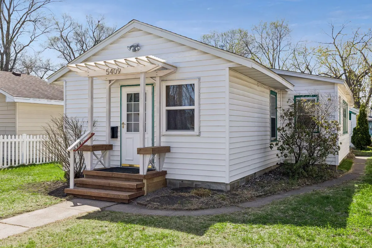 5409 Fremont Avenue N, Brooklyn Center, MN 55430 - #1