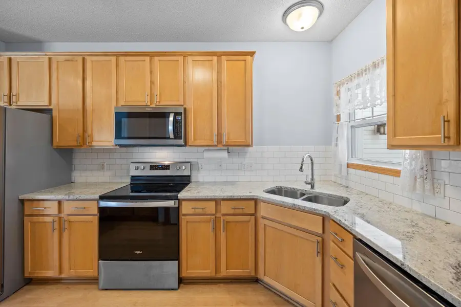 16304 70th Avenue N, Maple Grove, MN 55311 - #3