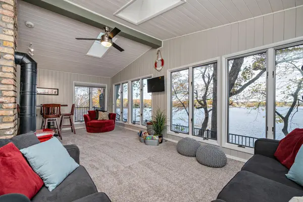 778 101st Street Nw, Monticello, MN 55362