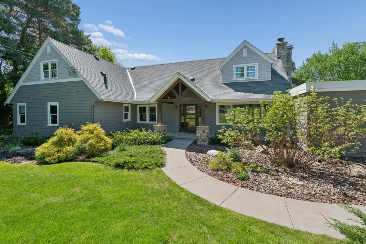 784 Hilltop Court, Mendota Heights, MN 55118 - #1