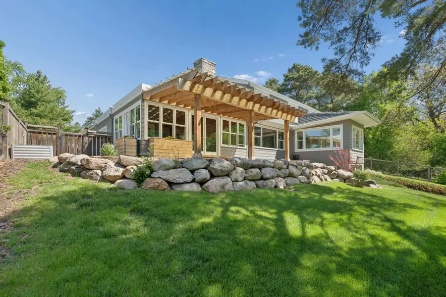 784 Hilltop Court, Mendota Heights, MN 55118 - #3