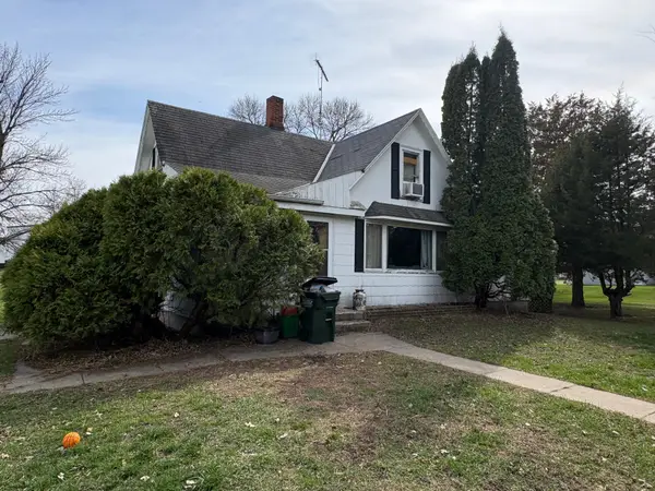 121 SW O'connell Street, Clontarf, MN 56226