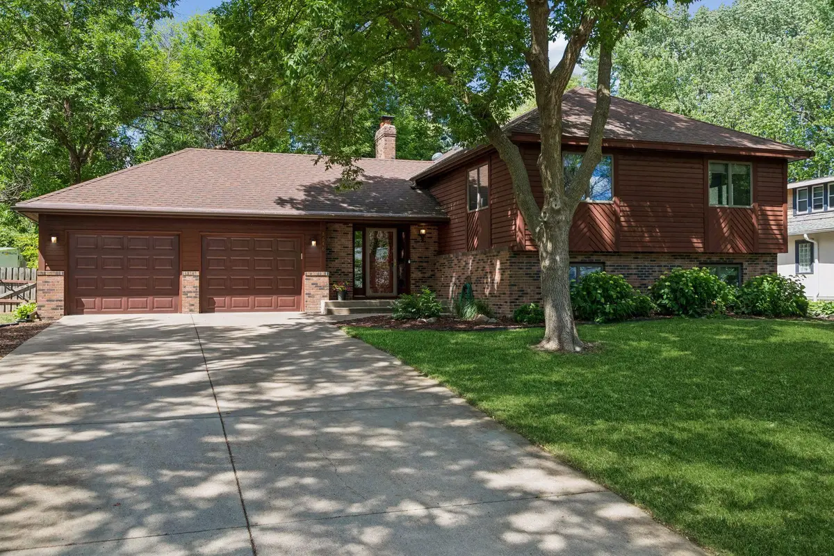 8648 Park Avenue, Saint Bonifacius, MN 55375 - #1
