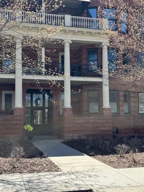 672 Summit Avenue #102, Saint Paul, MN 55105 - #2