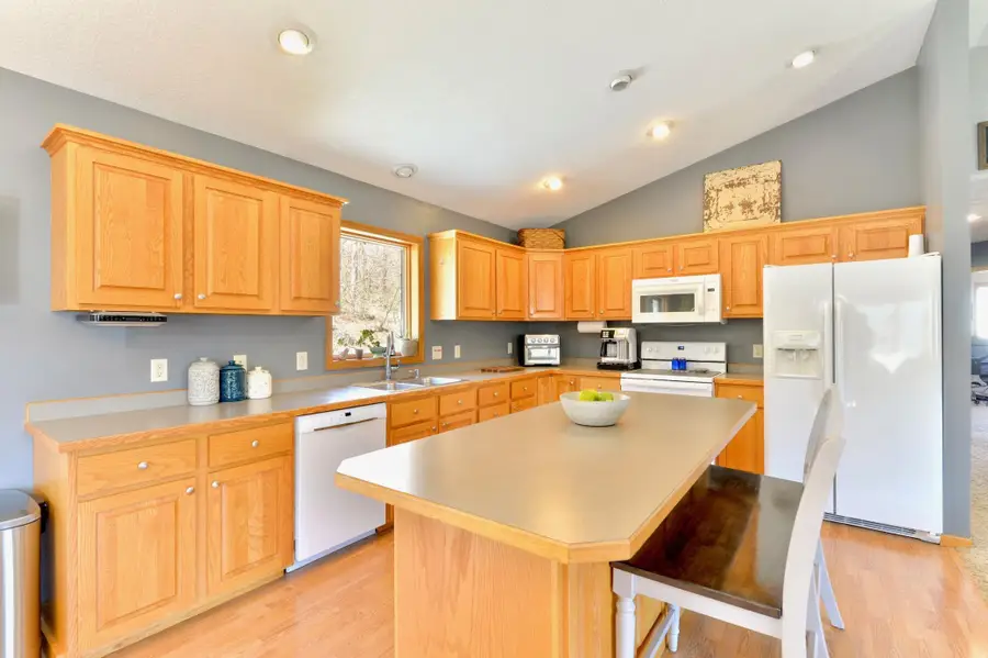 357 Glenmeadow Street, River Falls, WI 54022 - #3