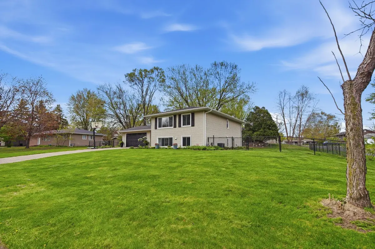 1778 Gabbro Trail, Eagan, MN 55122 - #1