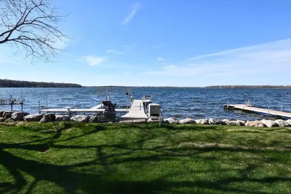 10509 Point Pleasant Road, Chisago City, MN 55013