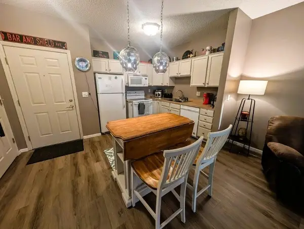 2231 Penn Place #316, North Saint Paul, MN 55109