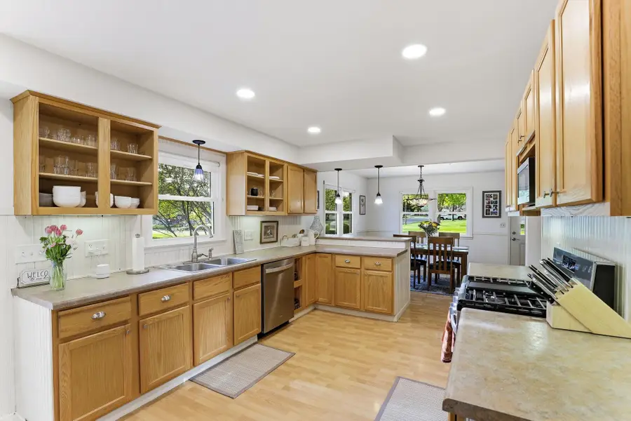 933 5th Street W, Hastings, MN 55033 - #3