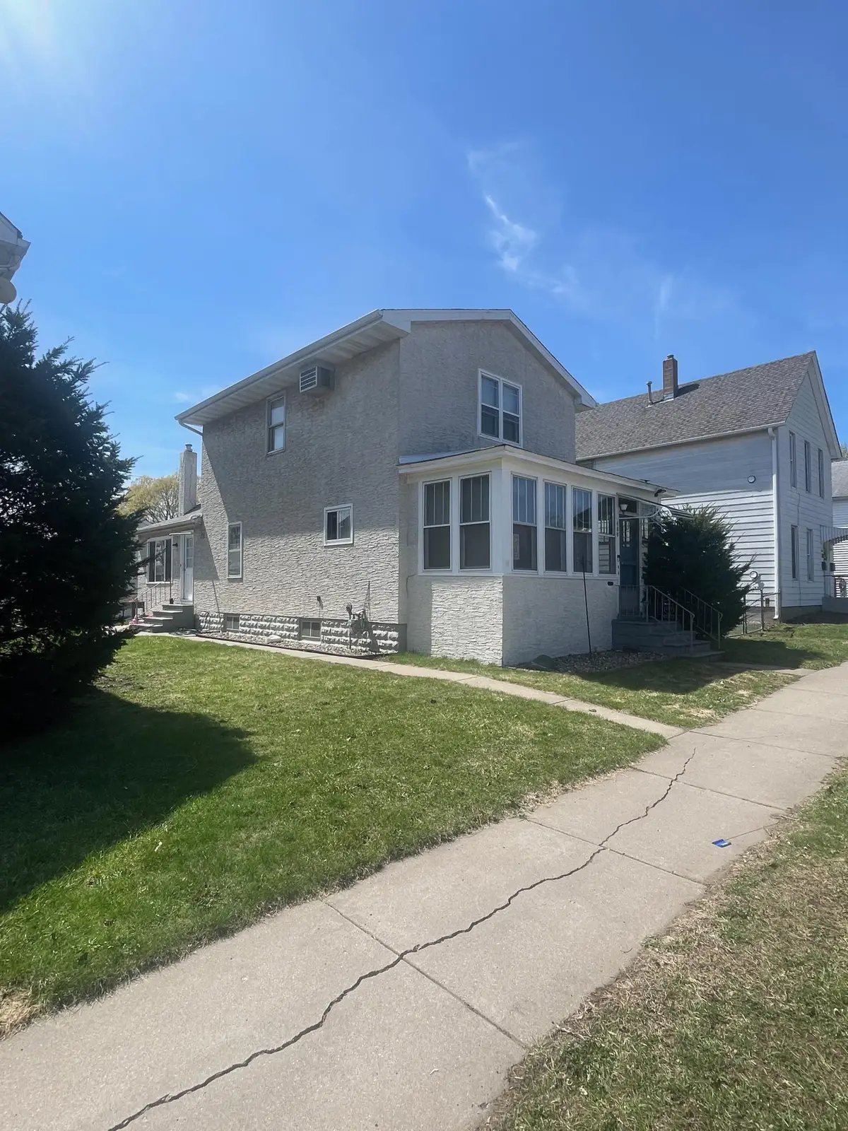 680 Juno Avenue, Saint Paul, MN 55102 - #1