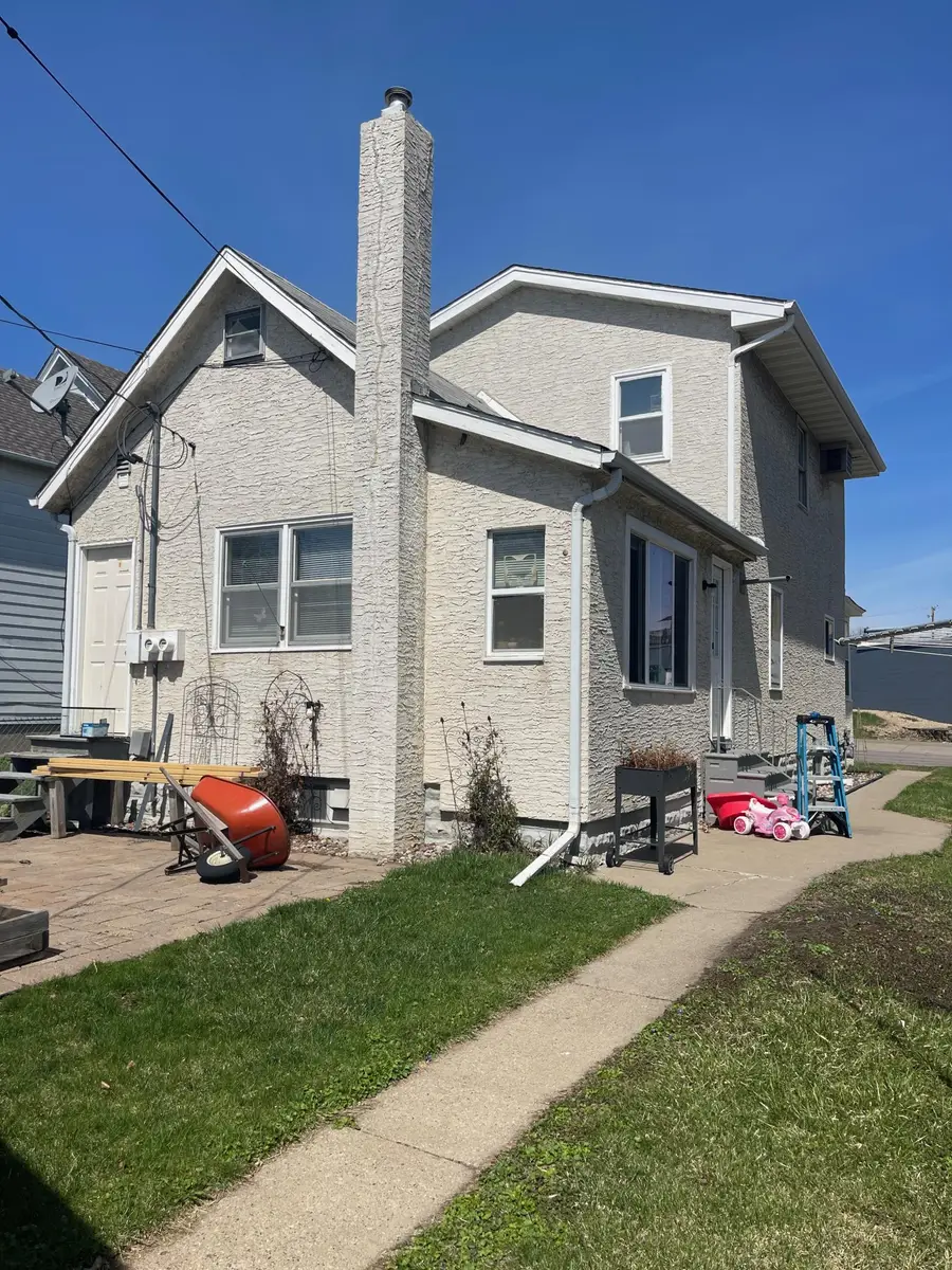 680 Juno Avenue, Saint Paul, MN 55102 - #3