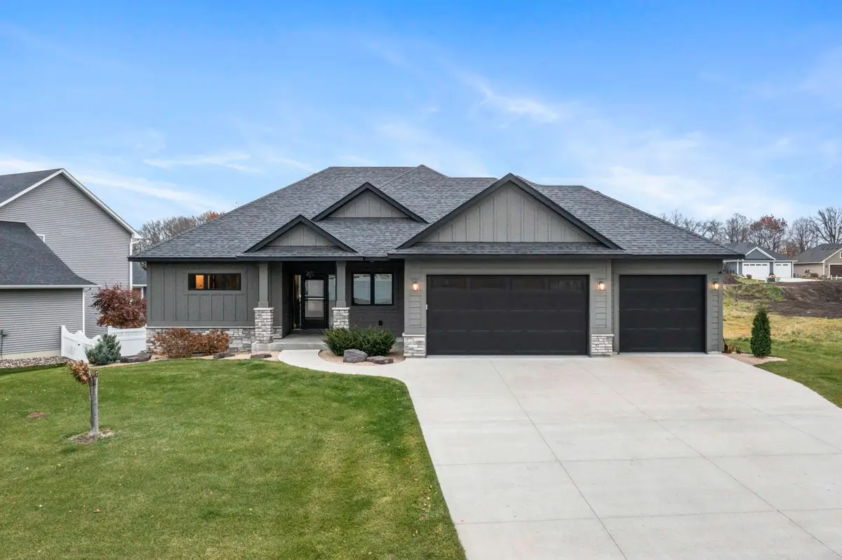 603 Eastland Avenue Se, New Prague, MN 56071 - #1