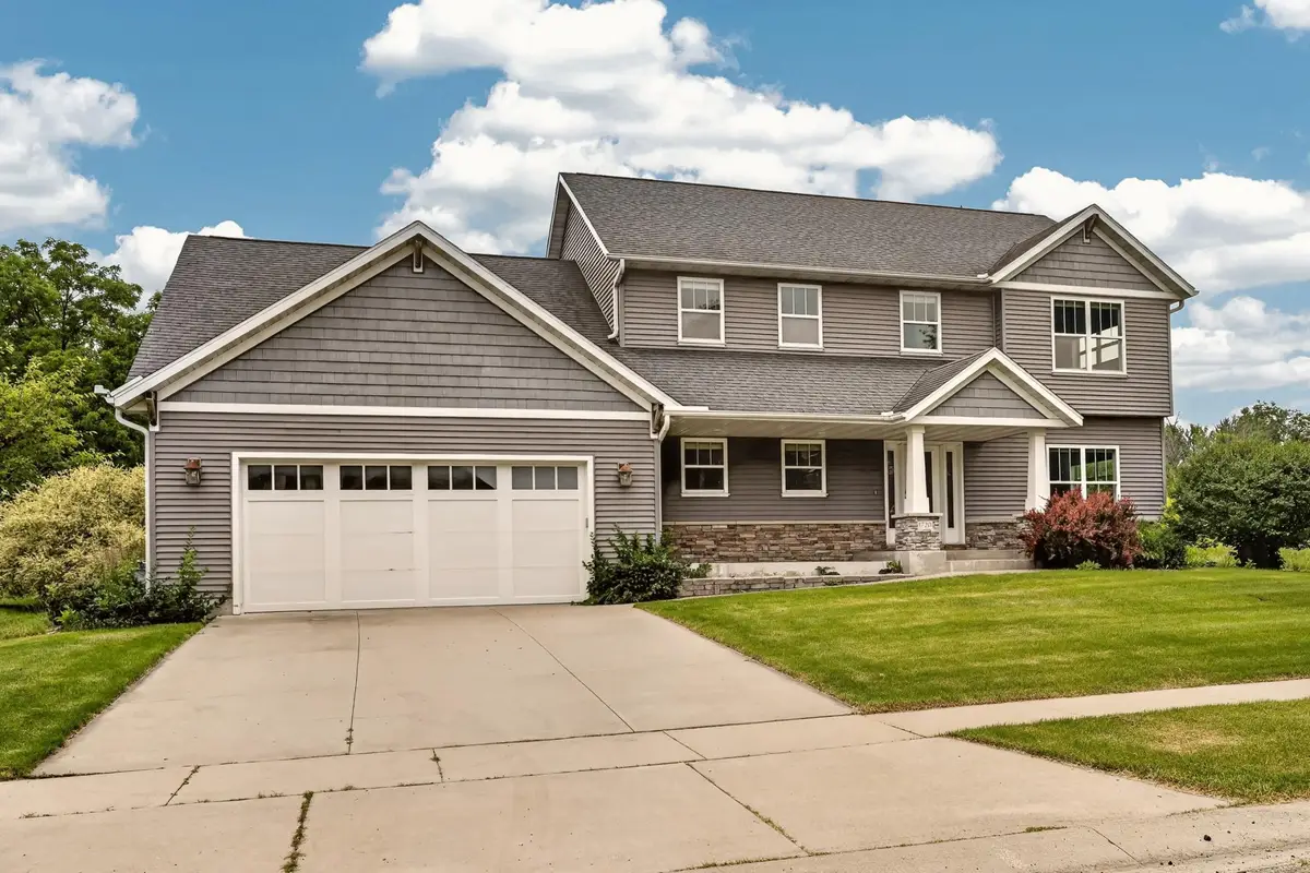 1720 Kerry Drive Ne, Rochester, MN 55906 - #1