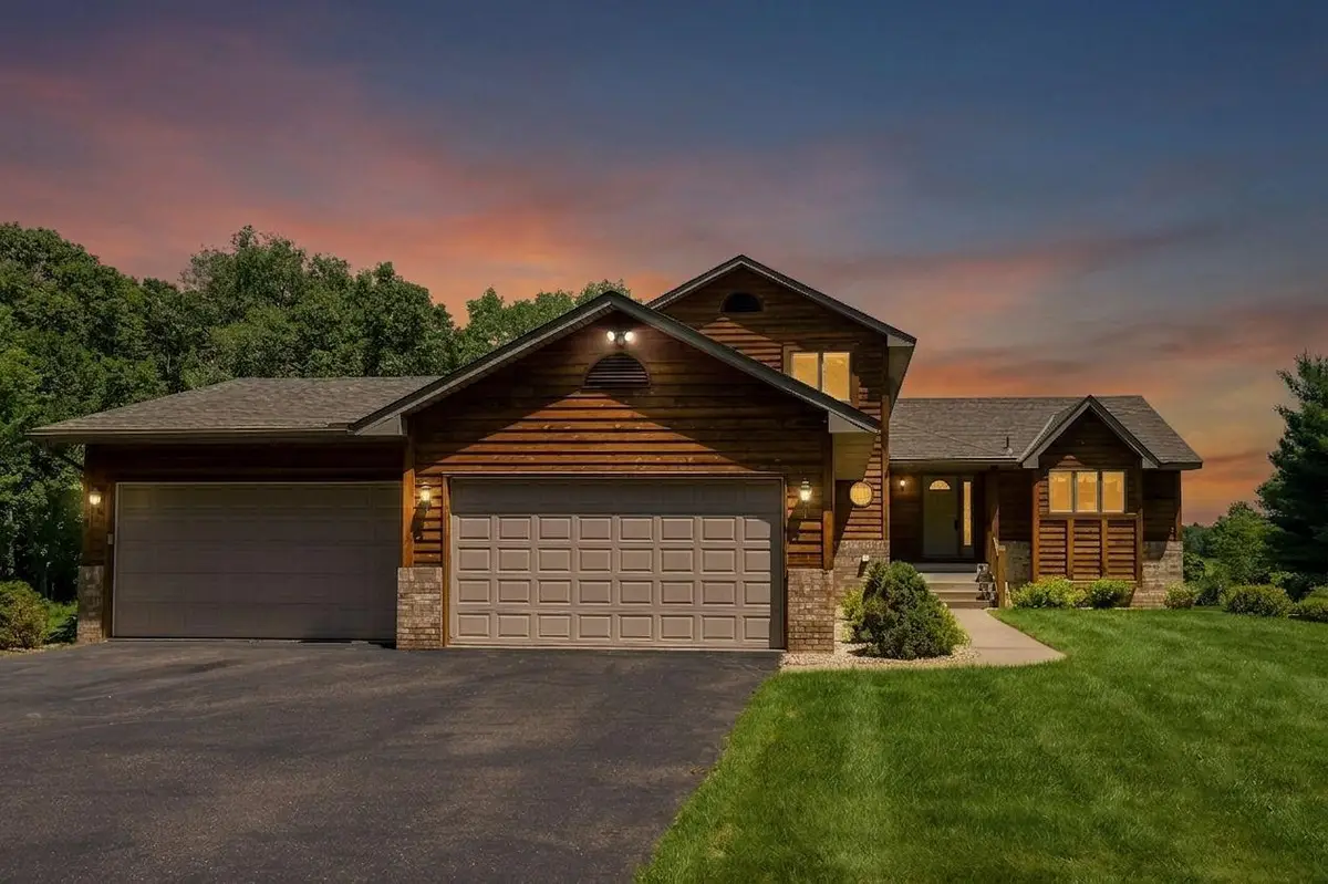 19539 Rochester Street Ne, East Bethel, MN 55011 - #1