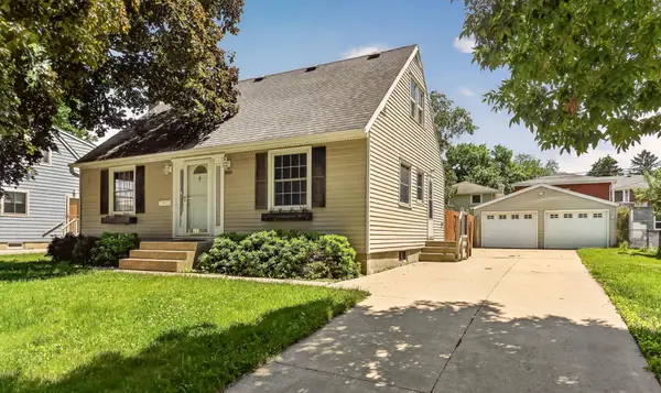 1858 23rd Street Nw, Rochester, MN 55901