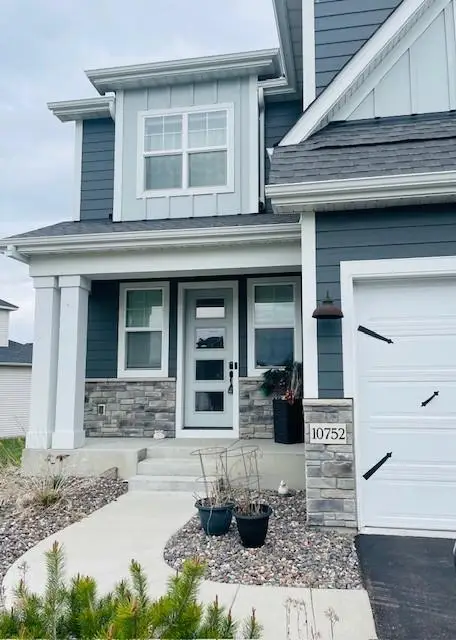 10752 23rd Street Ne, Saint Michael, MN 55376 - #2