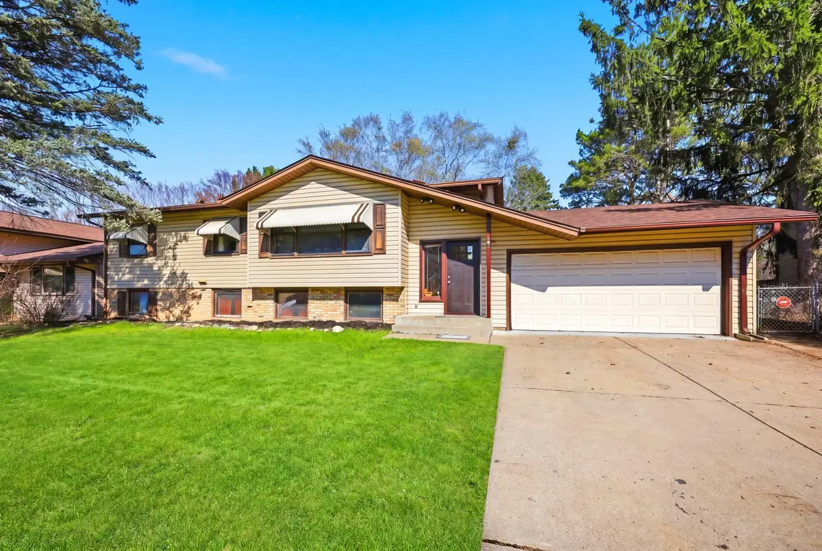 182 Faye Street, Saint Paul, MN 55119 - #1