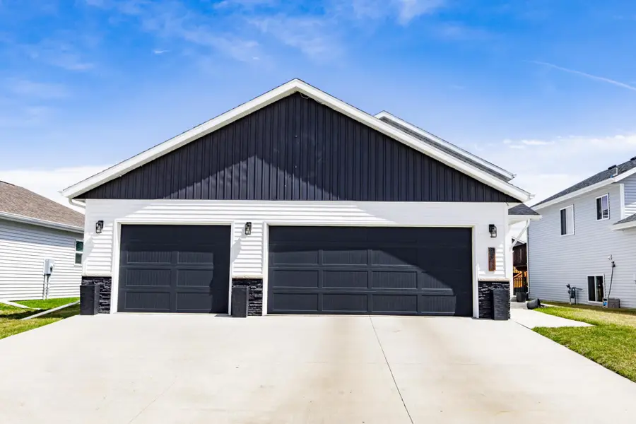 2043 11th Street W, West Fargo, ND 58078 - #3