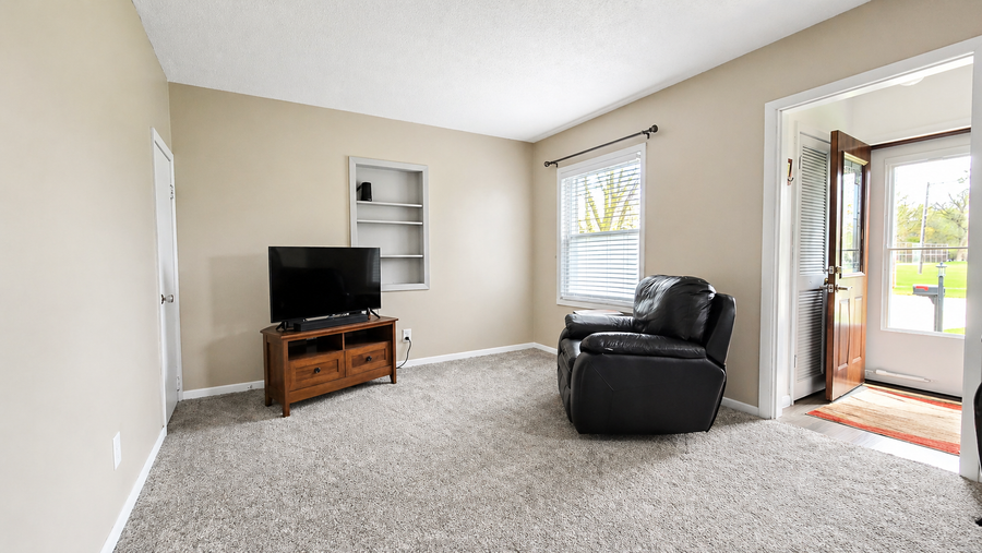 517 12th Street Nw, Willmar, MN 56201 - #2