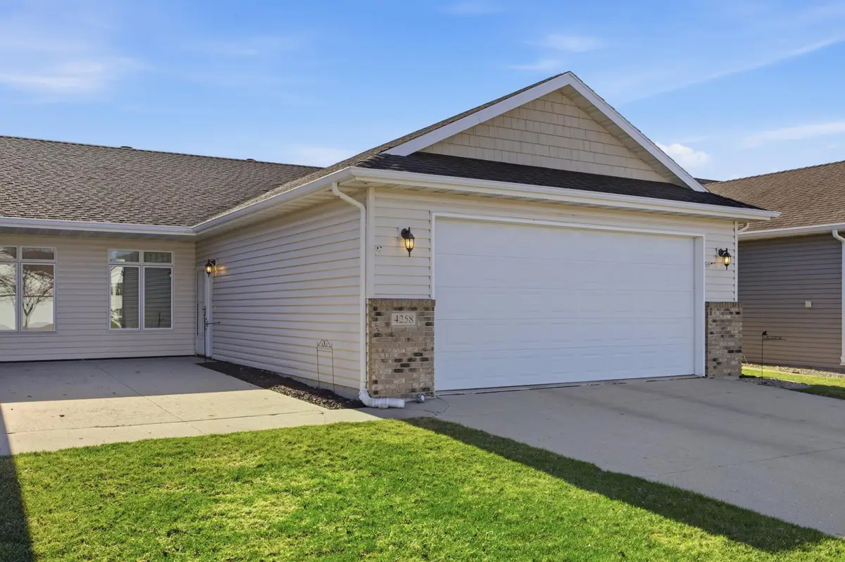 4258 52nd Street S, Fargo, ND 58104 - #1