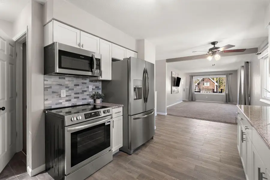 264 Curtice Street W, Saint Paul, MN 55107 - #2