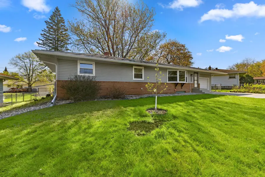 2780 Marion Street, Roseville, MN 55113 - #3