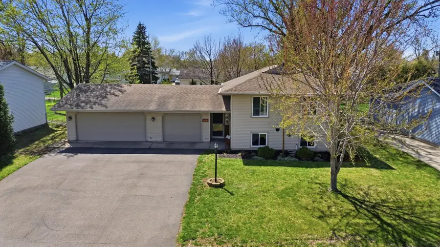 852 Cortland Drive, Apple Valley, MN 55124 - #2