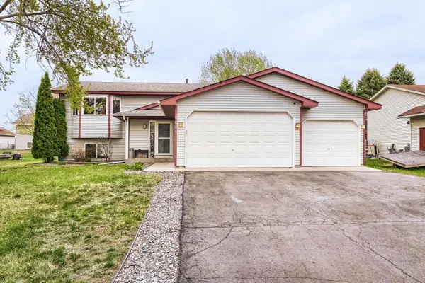 9621 Hallmark Avenue S, Cottage Grove, MN 55016