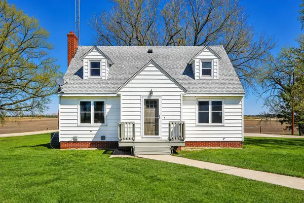 14700 235th Avenue, New Richland, MN 56072