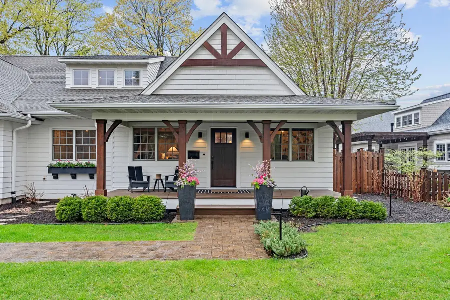 225 Broadway Avenue N, Wayzata, MN 55391 - #2