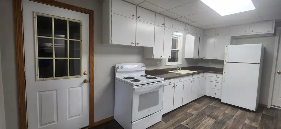 834 2nd Street Nw, Valley City, ND 58072 - #3