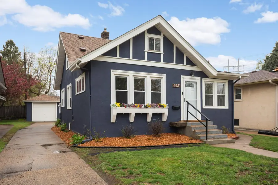 2734 Randolph Street Ne, Minneapolis, MN 55418 - #3