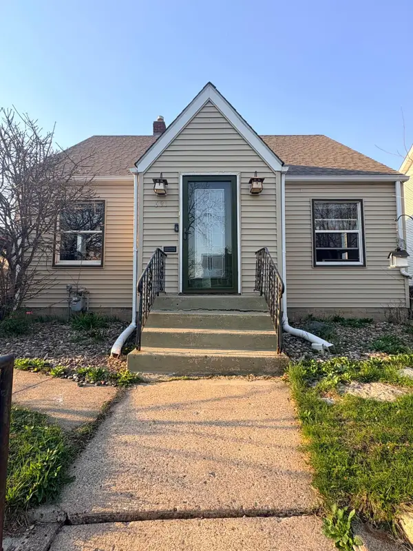 691 Orange Avenue E, Saint Paul, MN 55106