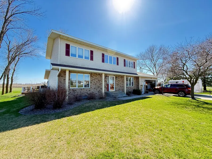 2859 19th Avenue Sw, Willmar, MN 56201 - #3