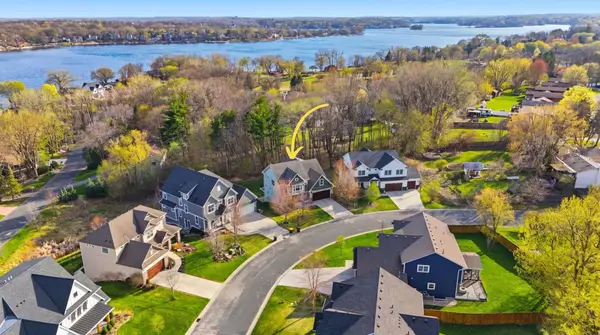 14267 Shady Beach Drive Ne, Prior Lake, MN 55372