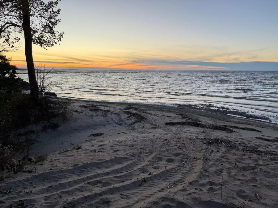 22880 Sunny Beach Road Ne, Kelliher, MN 56650 - #3