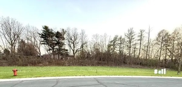 120 Hillwood Drive, Lake City, MN 55041