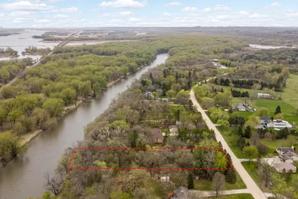 17624 Blackbird Trail, Hastings, MN 55033