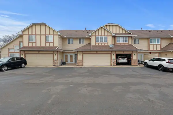 4013 Meadowlark Curve, Eagan, MN 55122