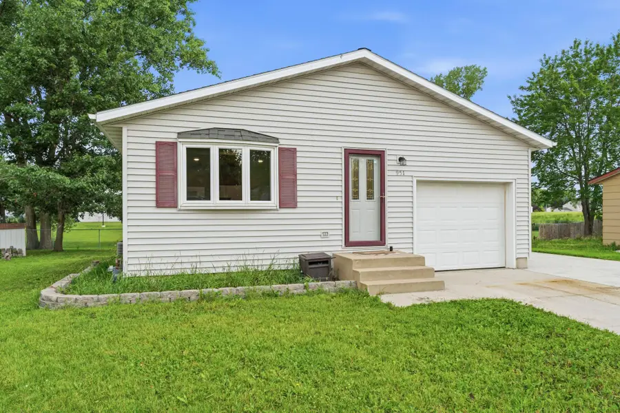 951 W Village Circle Se, Rochester, MN 55904 - #3